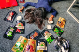 麻辣空間代表成都美食發起撲街炫富挑戰