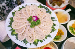 四川火鍋曾是“窮人的食物”，如今卻廣受歡迎