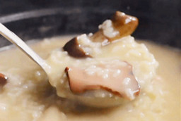 成都美食達(dá)人帶你打卡菌湯撈飯,貼秋膘不怕胖！