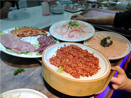 四川火鍋加盟店經營策略：學會“溫柔”漲價法！